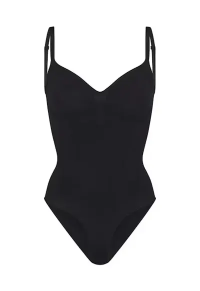 Lenjerie modelatoare - body modelator - decolteu in forma de inima - negru - amestec nylon/elastan