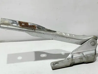 Balama capota stanga fata culoare gri - la7w 6R0823301A Volkswagen Polo 5 (2009-2017)[6R]