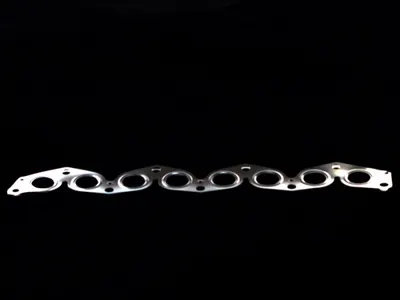 Garnitura galerie evacuare (4 cilindri: 1; 2; 3; 4) potrivit CHRYSLER RAM, VOYAGER IV; DODGE NITRO, RAM; JEEP CHEROKEE; LDV MAXUS 2.5D 2.8D 02.00-12.12