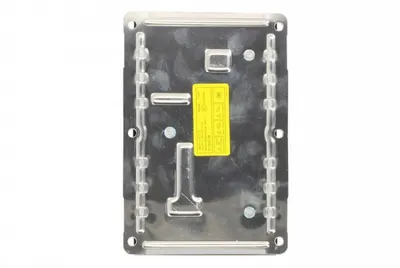 Unitate control lumini Fata Dreapta Stanga (Mufa cu 4 pini) potrivit AUDI A4 B6; BMW 1 (E81), 1 (E87); CITROEN C3 PLURIEL, C4, C4 I, C5 II, C5 III; OPEL MERIVA A; SEAT CORDOBA 1.0-6.0 02.93