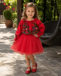 Rochita fetite stilizata traditional cu tulle