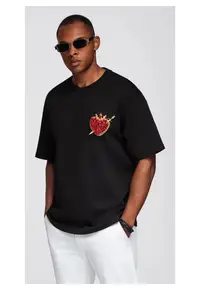Tricou din bumbac cu aplicatie bijuterie pe piept OM-TSCT-0290 - Negru