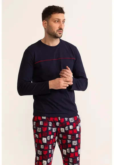 Pijama lunga de bumbac cu imprimeu grafic Chester - Rosu/Bleumarin