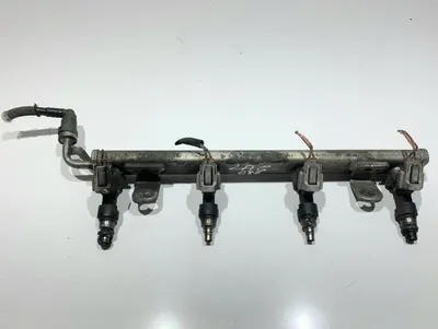 Rampa injectoare 7701068790 Renault Laguna 3 (2007-2010) 2.0 benzina M4R (704)