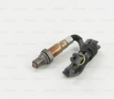 Sonda lambda (numar de fire 4, 660mm) MERCEDES C (CL203), C T-MODEL (S203), C T-MODEL (S204), C (W203), C (W204), CLC (CL203), CLK (A209), CLK (C209), E T-MODEL (S211) 1.6 1.8 1.8CNG intre 2002-2015