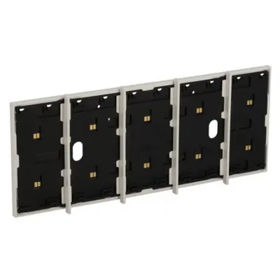 Rama electrificata pentru doze de 4 module pentru instalarea a pana la 5 comenzi ref. KW8100