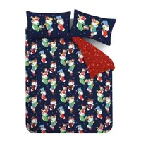 Lenjerie de pat pentru copii roșie-albastră pentru pătuț 120x150 cm Christmas Elves – Catherine Lansfield