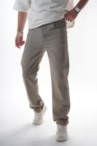Blugi Relaxed Fit Beige – Clean Minimal Style (mărime: 36)