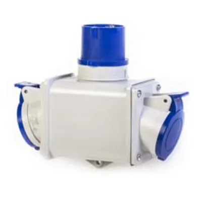 Multi -Way Adaptornip44 16a 3p+e 230v