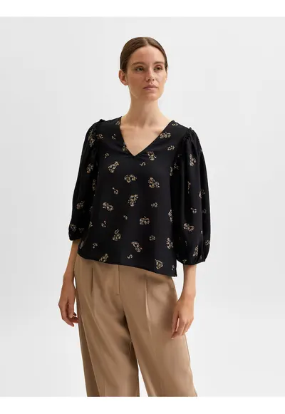 Bluza lejera cu maneci trei sferturi