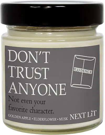 Lumânare parfumată Next Lit Burning Tropes - Don't Trust Anyone, 180 g