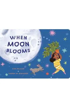 When Moon Blooms