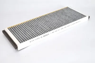 Filtru aer habitaclu cu carbon activ AUDI 80, A4, A6, CABRIOLET, COUPE; VW PASSAT 1.6-2.8 intre 1988-2005