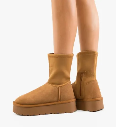 Cizme tip Ug Daboka Camel