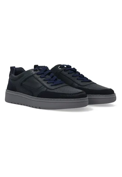 Pantofi sport uni cu perforatii discrete