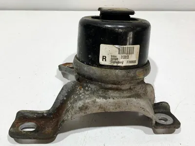 Suport / tampon motor dreapta 31330135 Volvo XC60 facelift (2013-2017) 2.0 d D4204T5