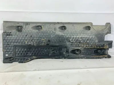 Scut lateral / caroserie dreapta 5N0825202 Volkswagen Tiguan (2007-2011)