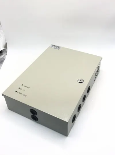 SURSA ALIMENTARE 15A CARCASA METAL 18 canale Input voltage: 110V AC~220V AC Output voltage: 12V DC 15A Backup battery: Support 1