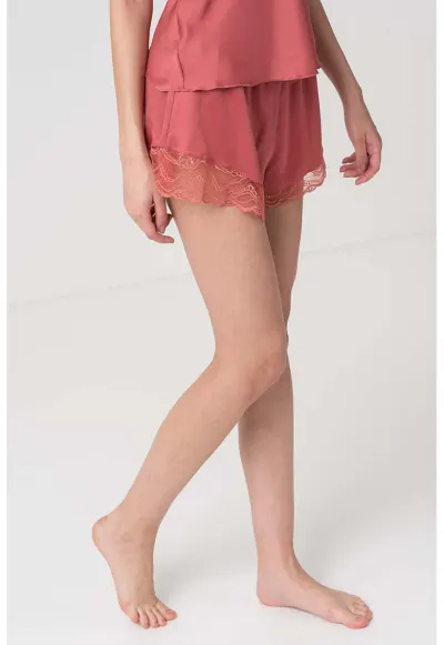 Pantaloni scurti de pijama de satin cu garnituri de dantela - Rosu