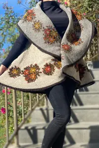 Vesta din lana Anisoara 12