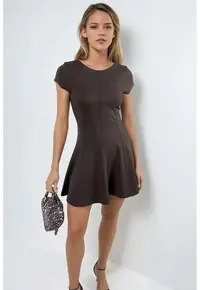 Rochie scurta A-Line - maneca scurta - maro cafea - jerseu
