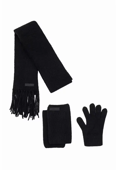 Set de manusi si fular din tricot