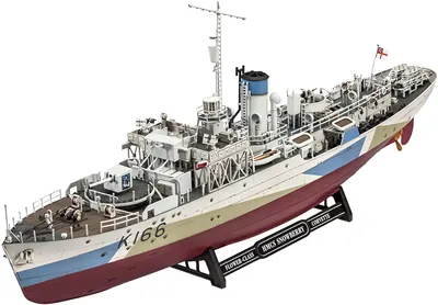 Model asamblabil Revell Militare: Nave - HMCS Snowberry