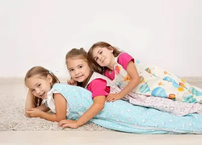 Sac de dormit copii 1 tog KidsDecor Ursi Polari din bumbac 140 cm