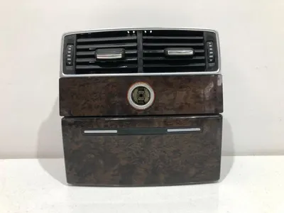 Consola cotiera spate cu grile ventilatie si scrumiera 4e0819203a Audi A8 (2002-2009) [4E] D3