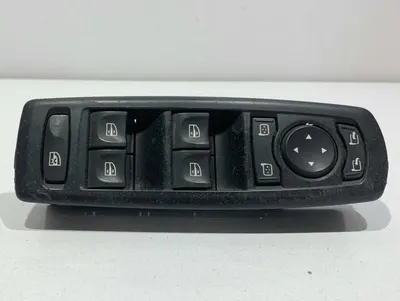 Butoane comanda geamuri electrice stanga fata Renault Laguna 3 facelift (2010-2013)