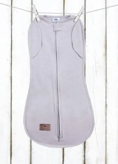 Saculet swaddle pentru infasat din bumbac + caciulita Second Step roz Sleepee