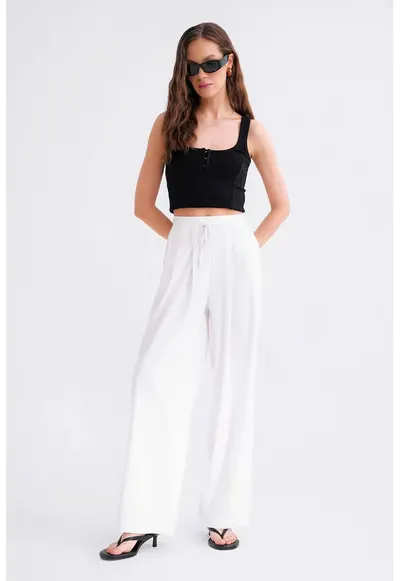 Pantaloni dama - HiCCUP - tip palazzo - talie inalta - alb - textil