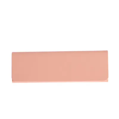 Etui pentru ochelari roz pudrat cu design minimalist