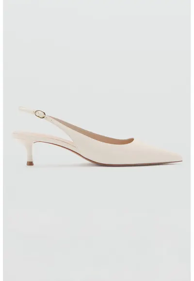 Pantofi din piele ecologica cu toc kitten - Bej deschis