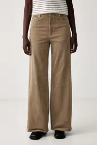 A.P.C. pantaloni wide leg pentru femei din catifea reiată jean clyde