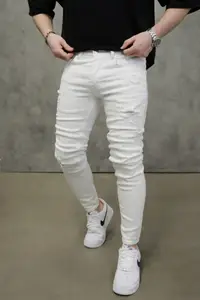 Blugi Slim Fit White Destroyed – Clean Urban Style (mărime: 36)