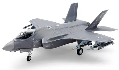 Model asamblabil Tamiya Militari: Avioane - Avion de vânătoare american Lockheed Martin F-35A Lightning II, 1 figură