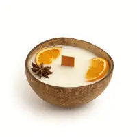 Lumânare din nucă de cocos – Colecția de iarnă | Ø10 cm, ceară de soia, fitil din lemn - Măr copt & Scorțișoară