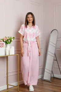 Compleu dama roz pastel cu pantaloni largi si bluza cu nod Candice