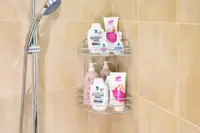 Etajeră colț baie fără găurire, cu 2 niveluri și prindere prin lipire
