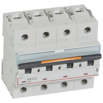 Disjunctor DX³ MA-4P-400V~-12,5A-25kA-magnetic simplu - 6M