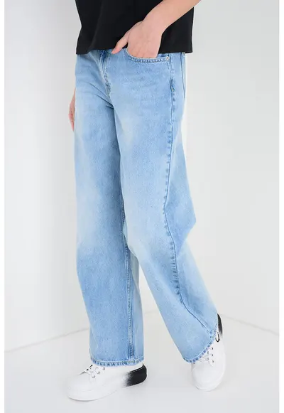 Blugi relaxed fit cu talie medie - Albastru deschis
