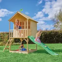 Casuta de gradina TP TOYS, HILLTOP, cu platforma cu loc de nisip si tobogan, lemn, natur