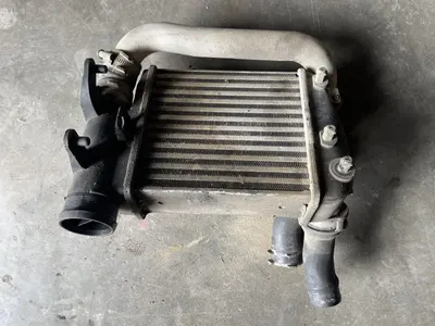 Radiator intercooler dreapta 4F0145806R Audi A6 (2004-2011) [4F2, C6] 2.7 3.0 tdi bmk