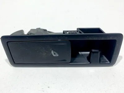 Buton reglaj scaun 5G0885671F Seat Leon 3 facelift (2016-2020)