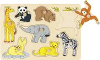 Puzzle din lemn cu manere Goki - Pui de animale din Africa
