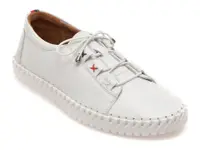 Pantofi GRYXX albi, EV2950, din piele naturala