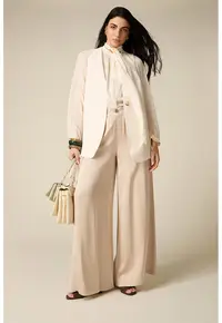 Pantaloni uni ampla cu buzunare - Bej deschis