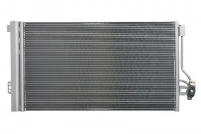 Condensator climatizare (cu uscator) potrivit MERCEDES VIANO (W639), VITO MIXTO (W639), VITO (W639) 2.0D-3.7 09.03