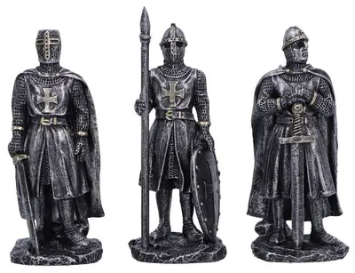 Set statuete Nemesis Now Adult: Gothic - Knights of the Realm